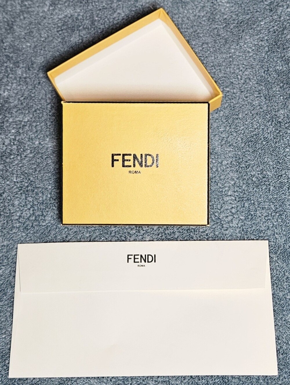 Authentic Fendi Roma Yellow Gift Box Envelope Card Holder Baguette Peekaboo Set